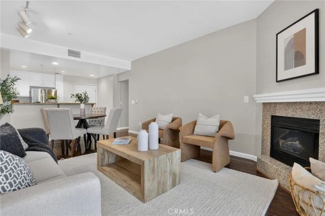 160 S Hudson Avenue 111, Pasadena, CA 91101