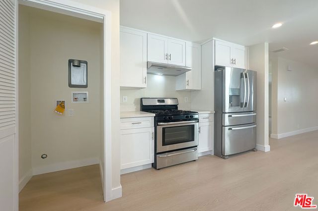 2718 W 70th, Los Angeles, CA 90043