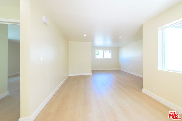 2718 W 70th, Los Angeles, CA 90043