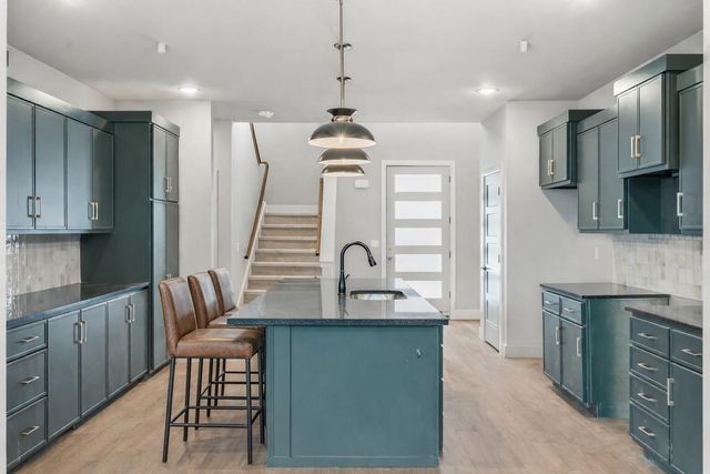 000 Glasswater 1, Branson, MO 65616