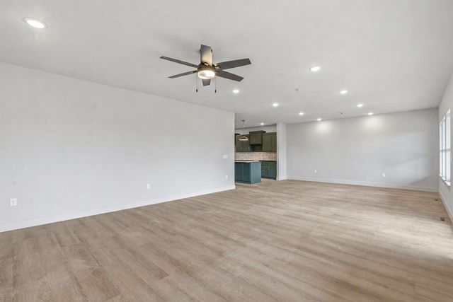 000 Glasswater 1, Branson, MO 65616