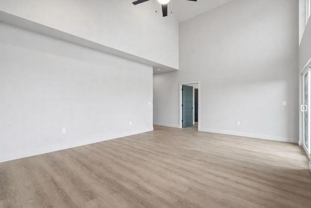 000 Glasswater 1, Branson, MO 65616