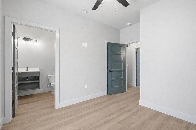 000 Glasswater 1, Branson, MO 65616