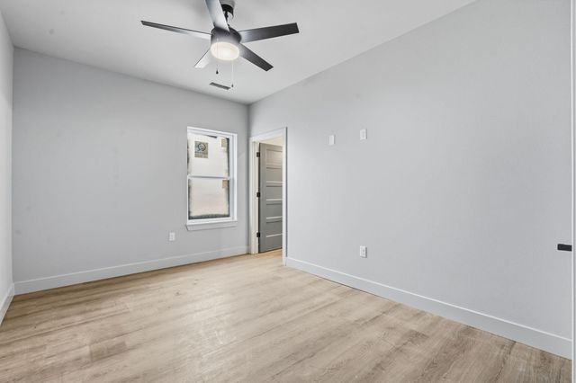 000 Glasswater 1, Branson, MO 65616