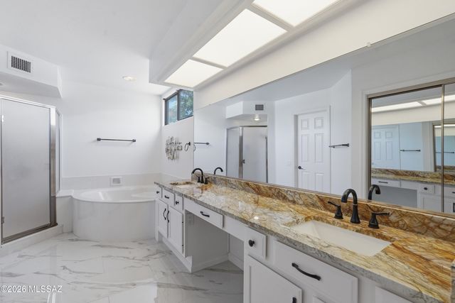 14592 N Alamo Canyon Drive, Oro Valley, AZ 85755