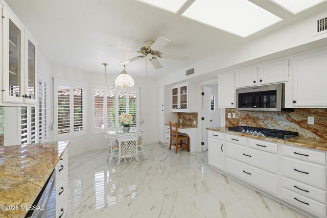 14592 N Alamo Canyon Drive, Oro Valley, AZ 85755