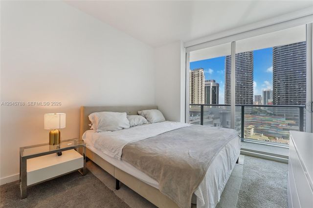 1100 S Miami Avenue 1607, Miami, FL 33130