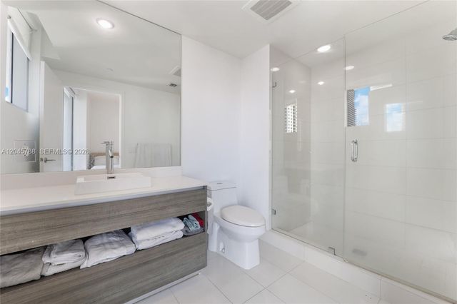 1100 S Miami Avenue 1607, Miami, FL 33130