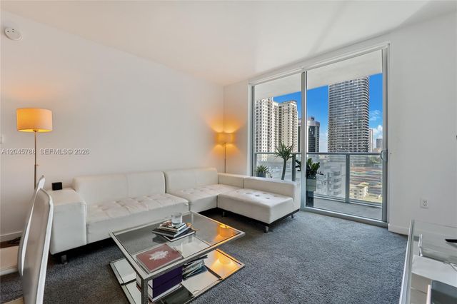 1100 S Miami Avenue 1607, Miami, FL 33130