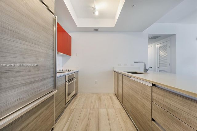 1100 S Miami Avenue 1607, Miami, FL 33130