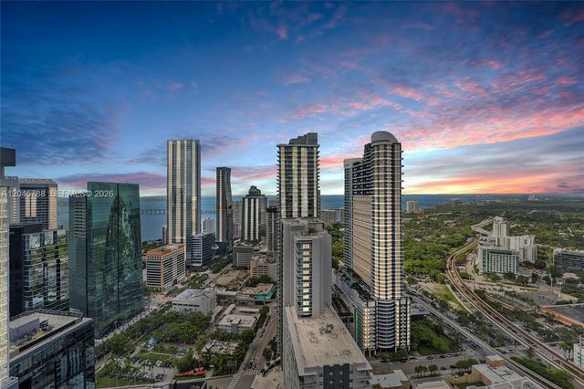 1100 S Miami Avenue 1607, Miami, FL 33130