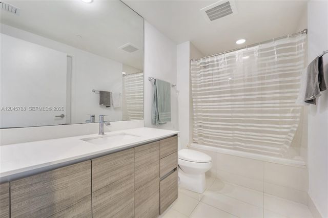 1100 S Miami Avenue 1607, Miami, FL 33130