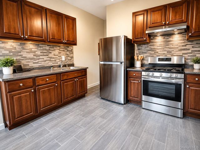 198 Hull Street, Brooklyn, NY 11233
