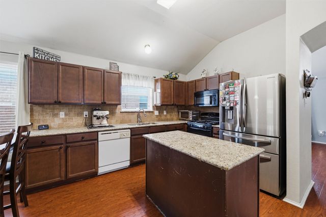 646 Tabasco Trail, Arlington, TX 76002