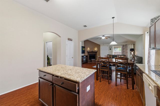 646 Tabasco Trail, Arlington, TX 76002
