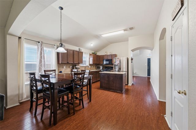 646 Tabasco Trail, Arlington, TX 76002