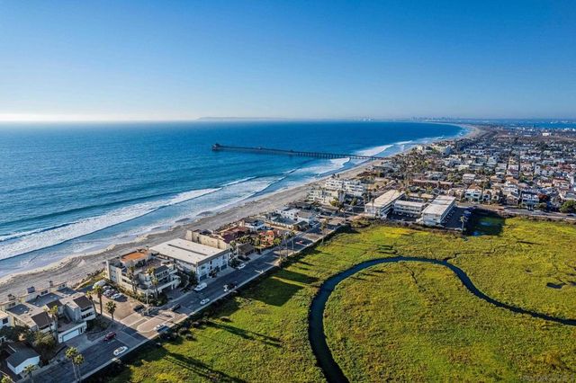 1220 Seacoast Dr. 15, Imperial Beach, CA 91932