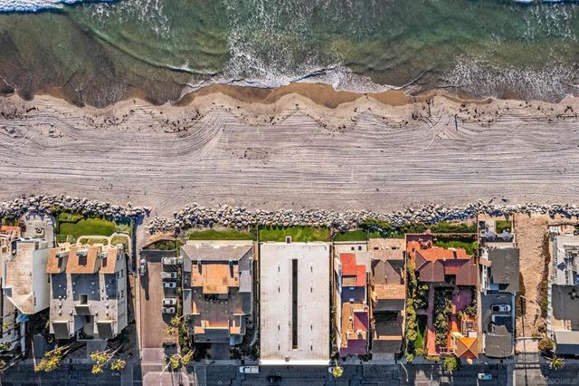 1220 Seacoast Dr. 15, Imperial Beach, CA 91932