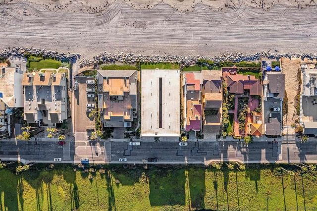 1220 Seacoast Dr. 15, Imperial Beach, CA 91932