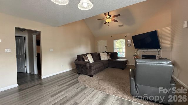 10239 Apple Dove Court, Charlotte, NC 28214