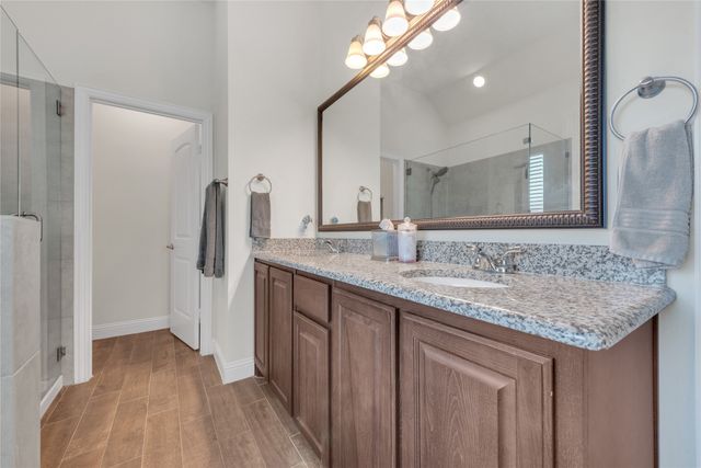 3706 Iron Horse Pass, Krum, TX 76249