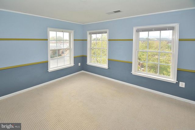 100 HERNDON MILL CIR, Herndon, VA 20170