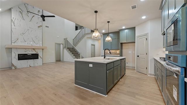 900 Trestle Lane, Centerton, AR 72719