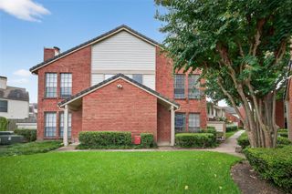 2211 S Kirkwood Road 49, Houston, TX 77077