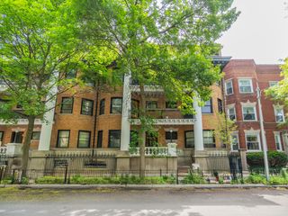 5707 S Blackstone Avenue 2, Chicago, IL 60637