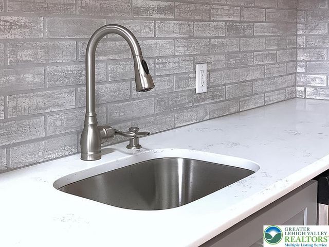 326 Church Street North 2, Easton, PA 18042