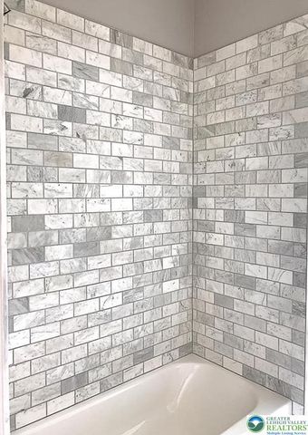 326 Church Street North 2, Easton, PA 18042