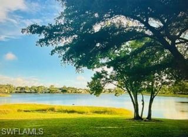 2680 Kings Lake BLVD 201, Naples, FL 34112