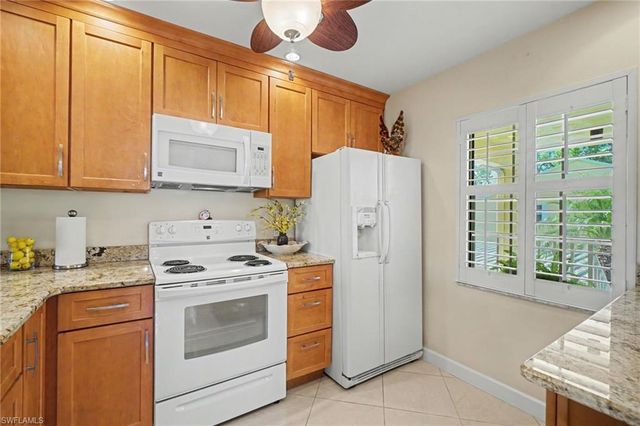 2680 Kings Lake BLVD 201, Naples, FL 34112