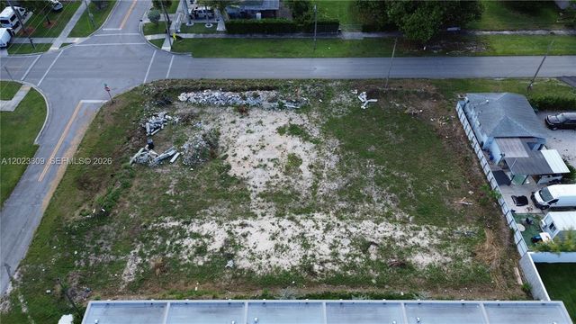 215 NW 3rd Avenue, Florida City, FL 33034