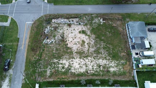 215 NW 3rd Avenue, Florida City, FL 33034