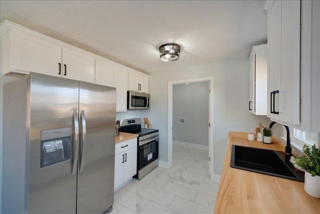 120 Lynnwood Drive, Frankfort, KY 40601