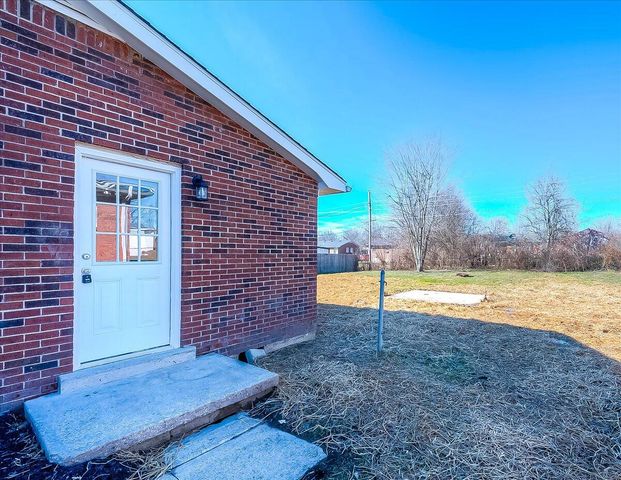 120 Lynnwood Drive, Frankfort, KY 40601