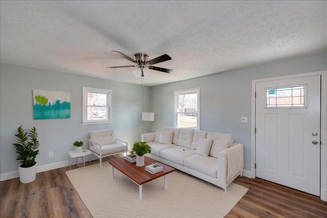 120 Lynnwood Drive, Frankfort, KY 40601