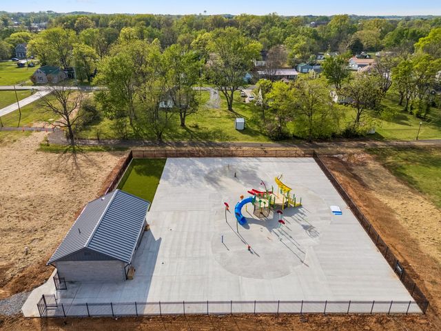 313 Portland Blvd, Portland, TN 37148