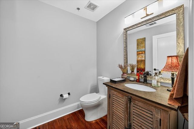 522 Cherry Street 301, Macon, GA 31201