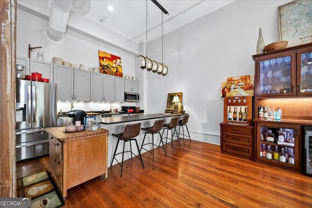 522 Cherry Street 301, Macon, GA 31201