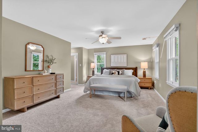 1651 LOZANO DR, Vienna, VA 22182