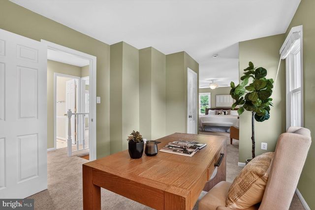 1651 LOZANO DR, Vienna, VA 22182