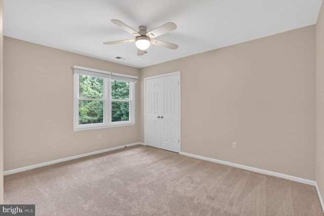 1651 LOZANO DR, Vienna, VA 22182