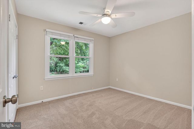1651 LOZANO DR, Vienna, VA 22182