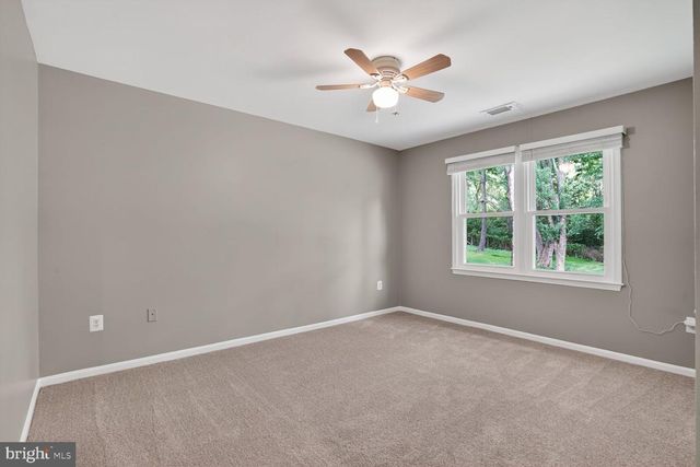 1651 LOZANO DR, Vienna, VA 22182