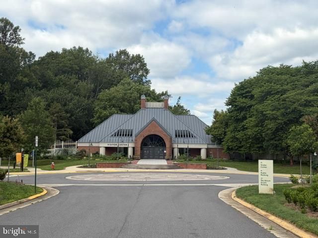 1651 LOZANO DR, Vienna, VA 22182