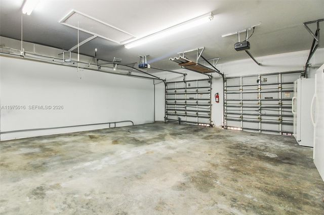 14350 SW 232nd St 14350, Miami, FL 33170