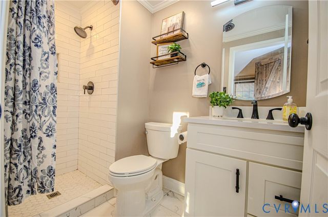 9317 Classic Rd, Glen Allen, VA 23060