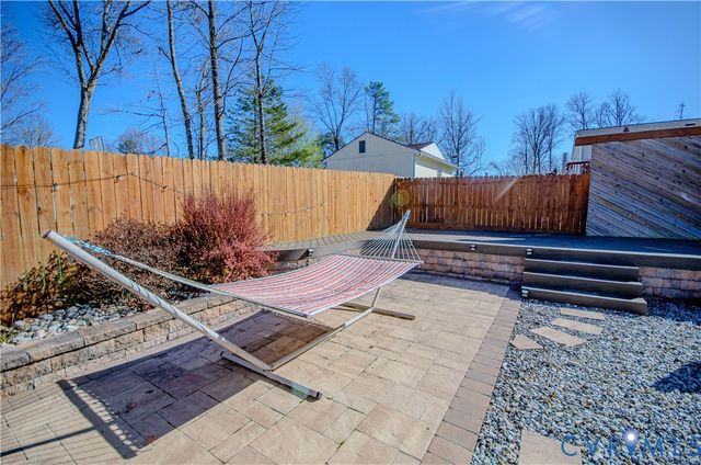 9317 Classic Rd, Glen Allen, VA 23060